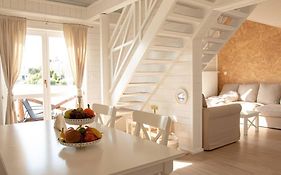 Lake House Senec